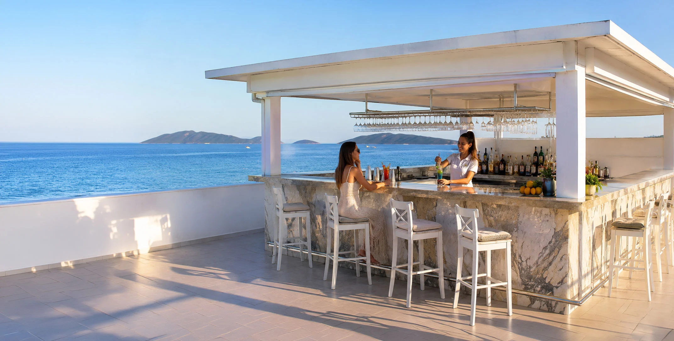 Pool Bar